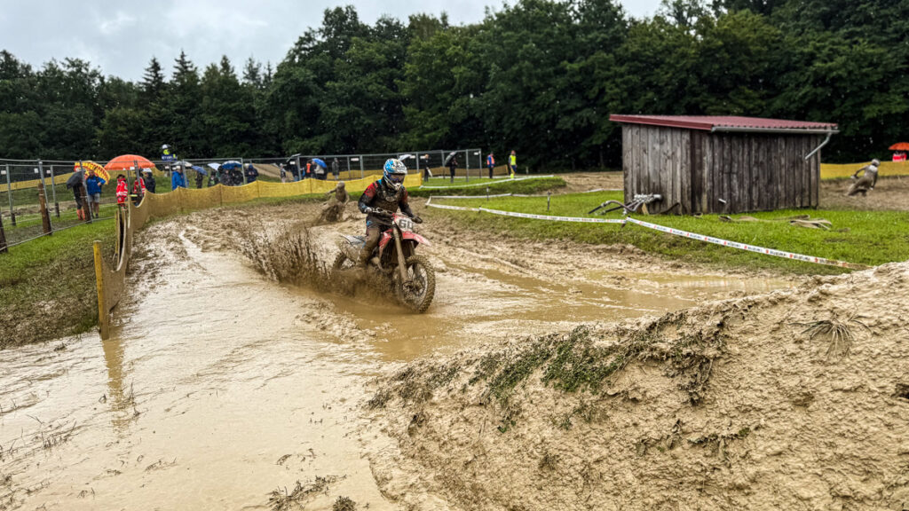 Alpencup Hohenlinden 2025 - Samstag - Bild 10